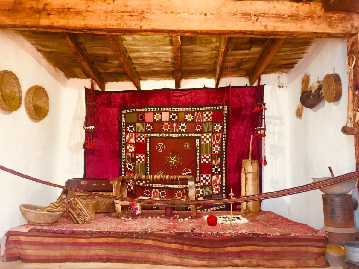 Tilek Guest House Sary-Mogul Dış mekan fotoğraf